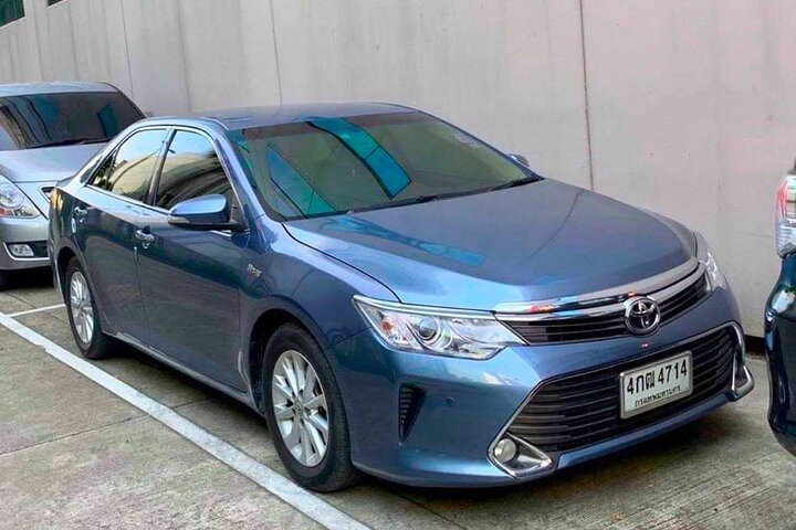 Airport transfer service in Prague HTL-APT (PRG) - Photo 1 of 6